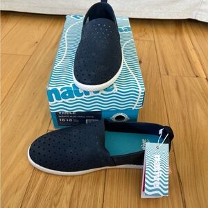 NIB Native Women’s Venice Shoes, Size 8